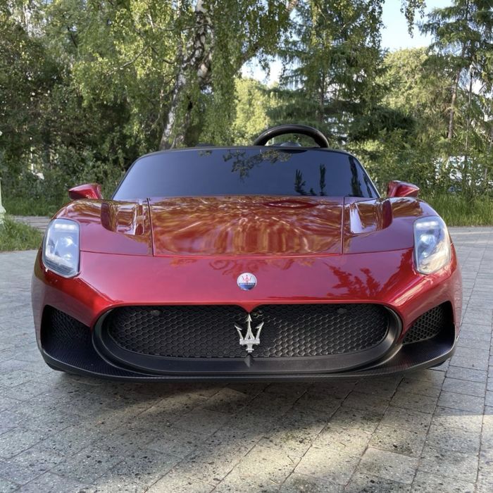 Двухместный детская машина Maserati MC20 24w| Лицензионная модель до14