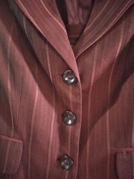 Брючный костюм и пиджаки р.52-54