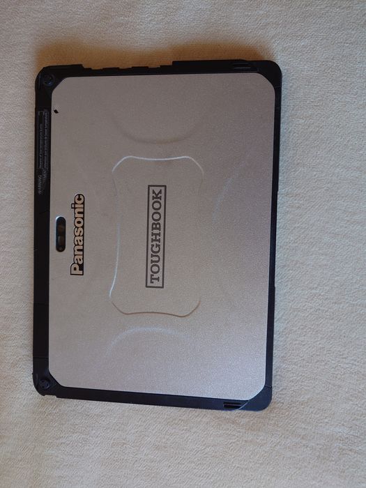 Tableta Panasonic CF20 intel  m5-6Y57 8gb 128 GB  diagnoza, - test