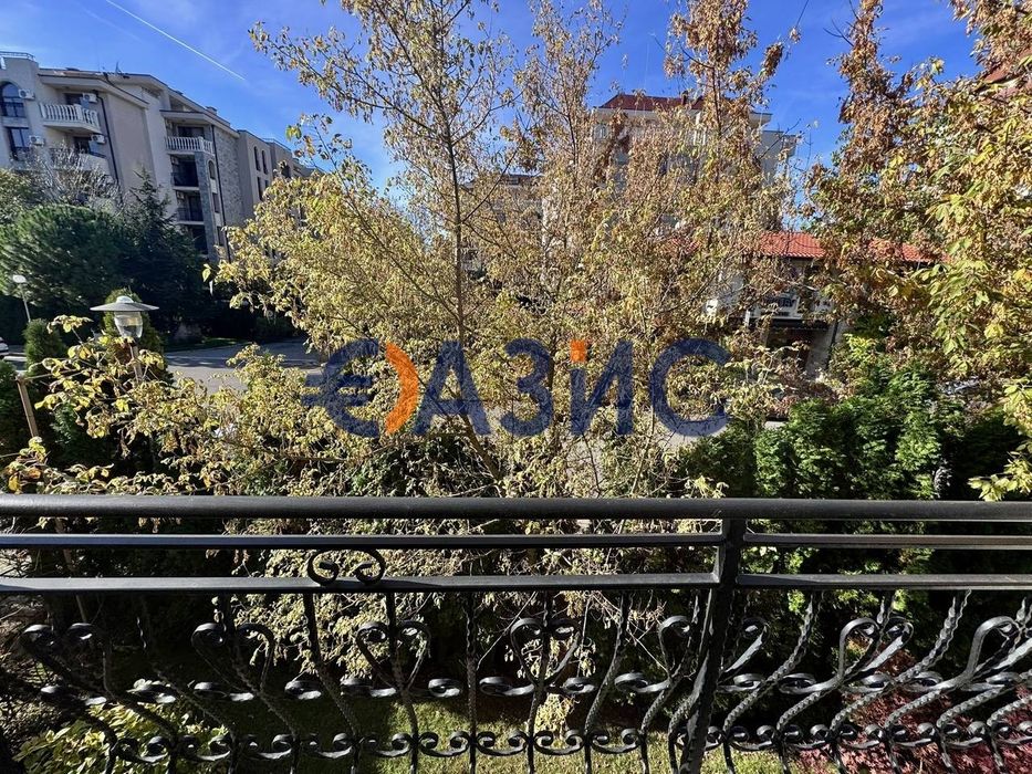 Продава се Двустаен апартамент в к.к. Слънчев бряг - 65 кв.м за 1430 €/кв.м - Снимка #10