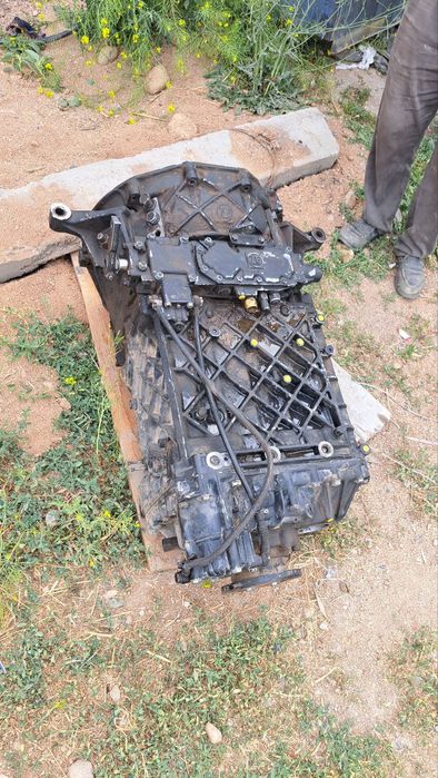 ZF karobka yevro kamazdan yechilgan