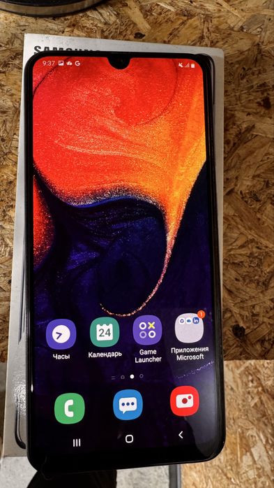 Продам телефон Samsung Galaxy A50 128 ГБ