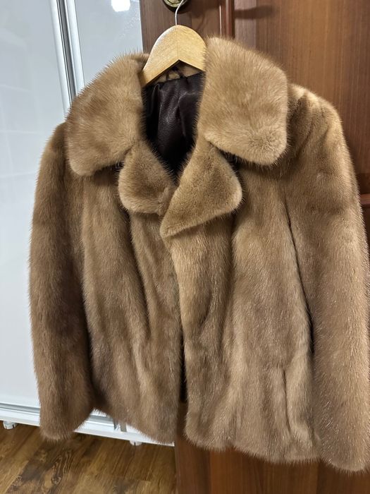 Haină de blană naturală