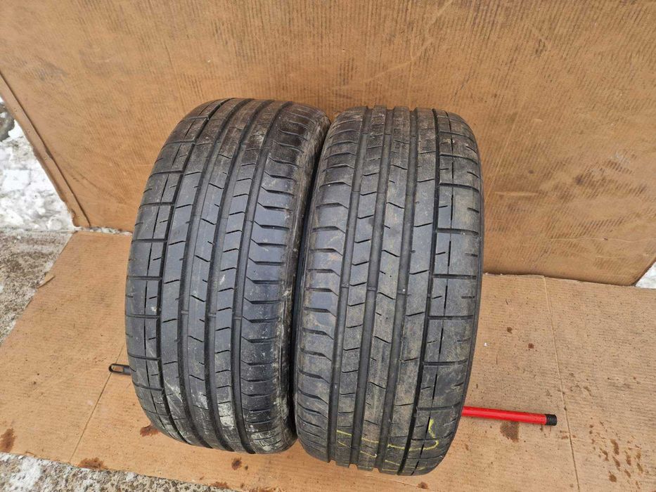 2 Pirelli R19 245/40 Летни гуми  DOT1821