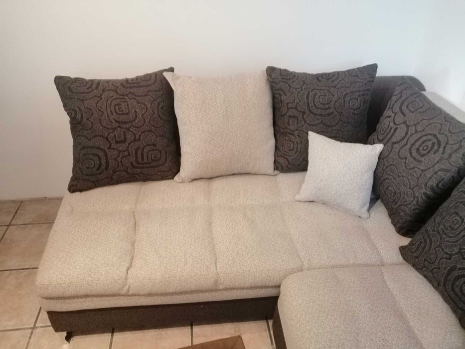 Ъглов диван / легло с ракла