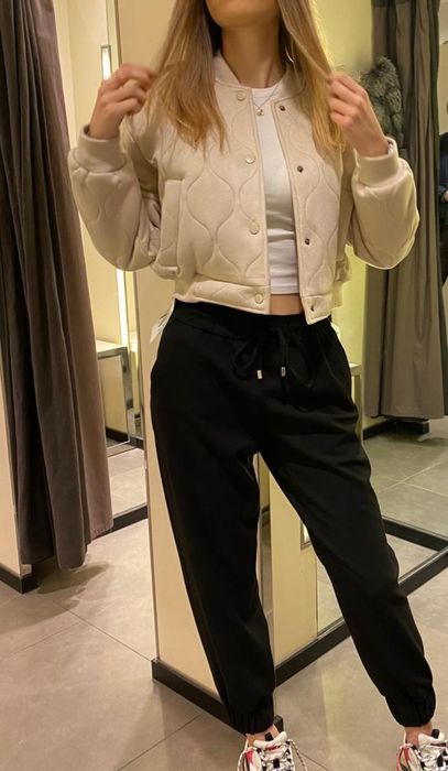 Geaca bej colegiu matlasata marime M