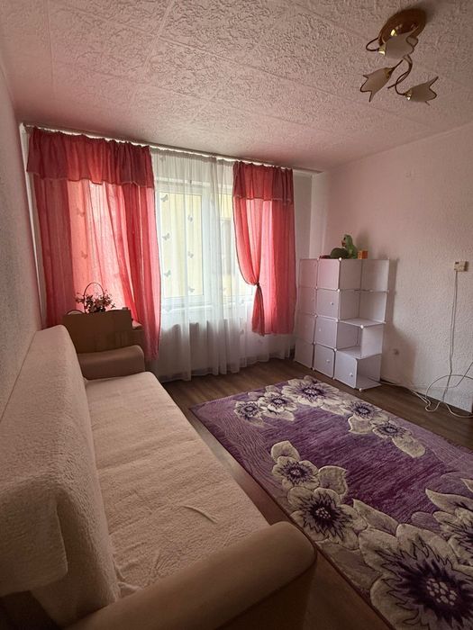 Apartament doua camere de inchiriat
