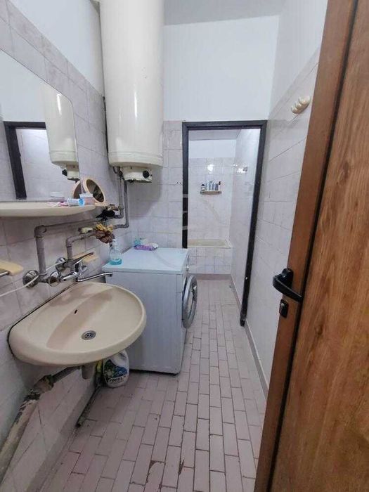 Продава се Тристаен апартамент в Пловдив, Тракия - 80 кв.м за 1687 €/кв.м - Снимка #9