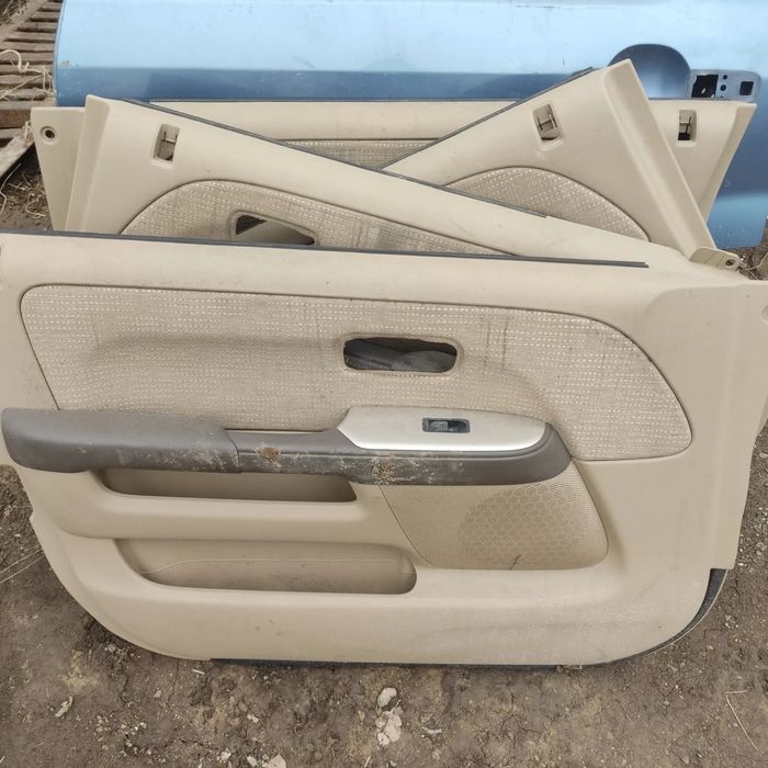 Обшивки Honda CR-V rd5-rd7