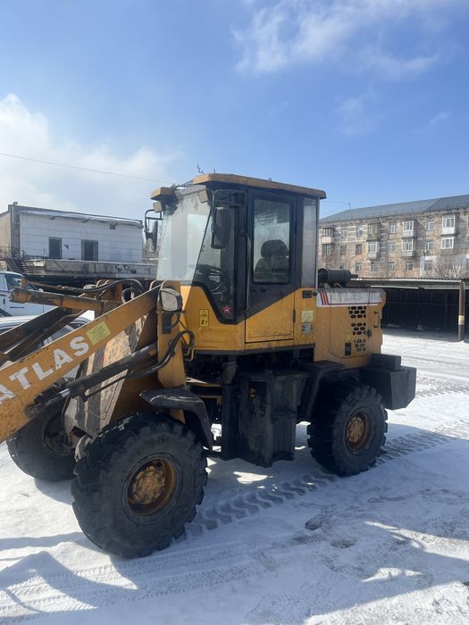 Фронтальный погрузчик Zl 200