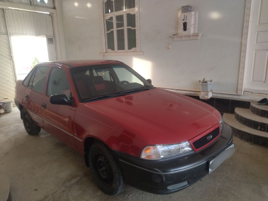 Машына Нексия 1 сонс