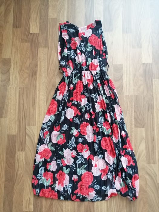 Vand rochie pt femei