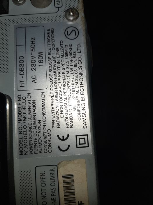 Medion Micro-Soundsystem MD 83438   si Home cinema Samsung HT-DB300