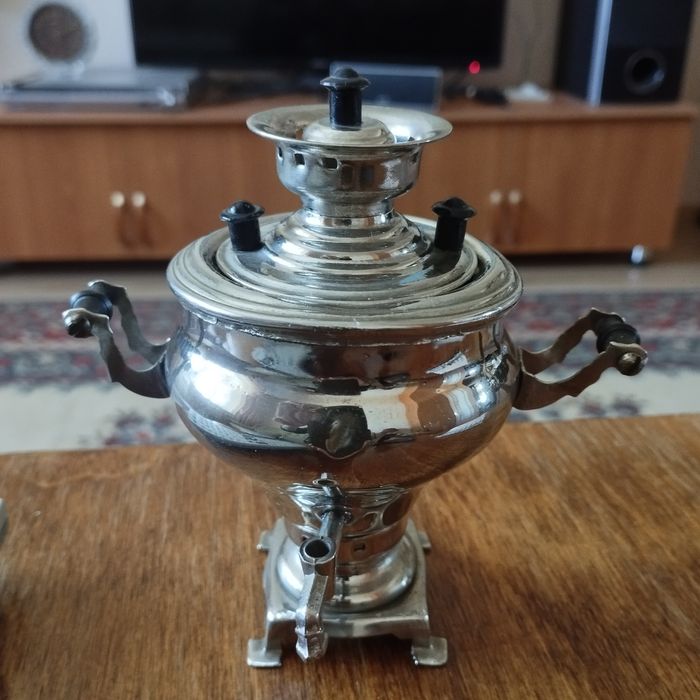 Сувенирный мини самовар СССР.