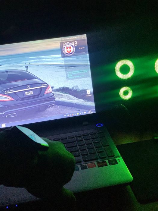 Noutbuk sotiladi  465