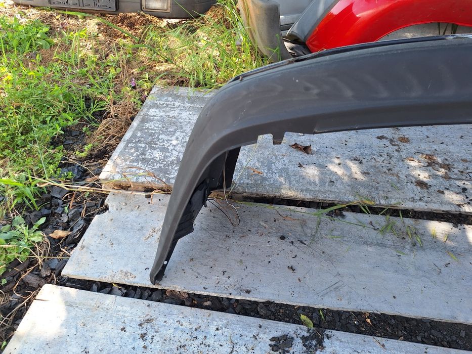 Предна броня за Golf 3