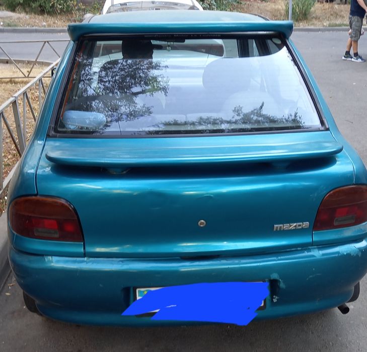 Продам машину Mazda
