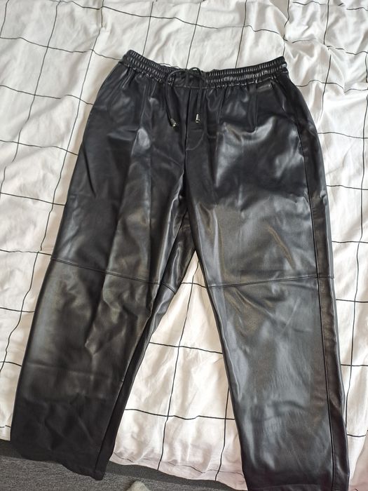 Pantaloni imitatie piele XL