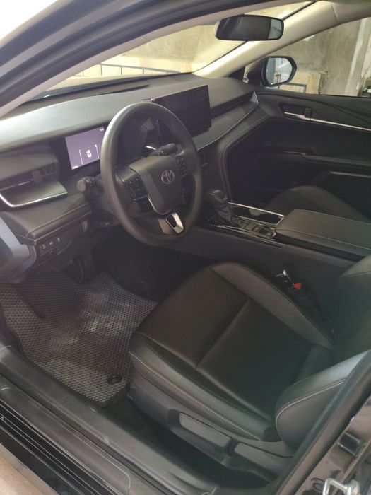 Toyota Camry, 2024 | Гибрид | 24 000 км