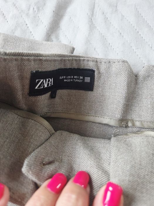 ZARA класически панталони