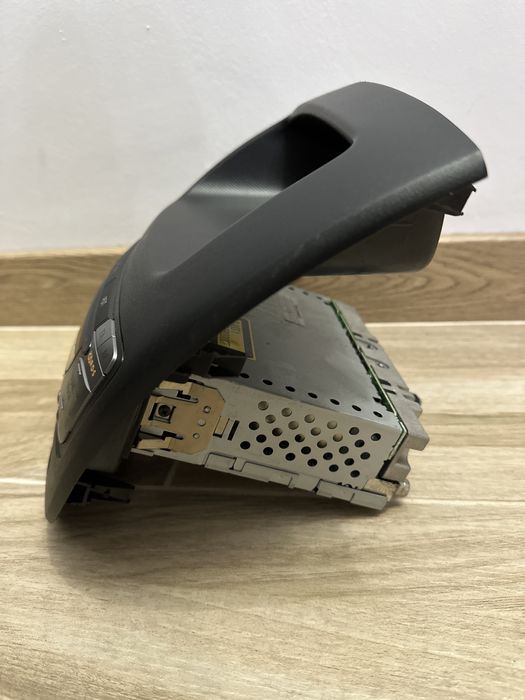 Radio-casetofon ORIGINAL Toyota Aygo 2005-2014