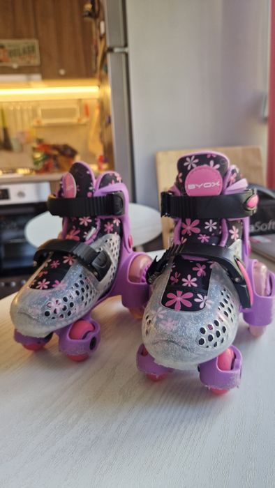 Детски кънки Byox, лилав, XS, номер 26-29, светещи колелца