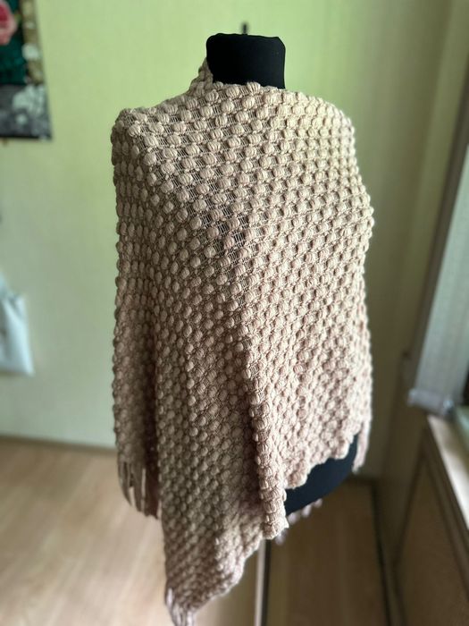 Пончо накидка вязанная