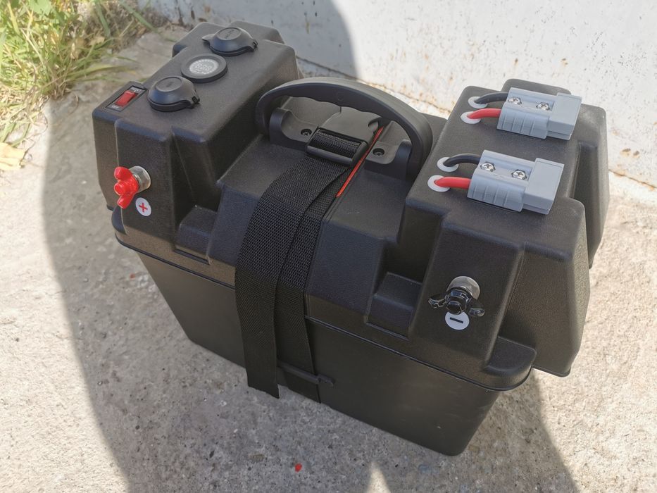 Аккумуляторный бокс CSBAT12V-1