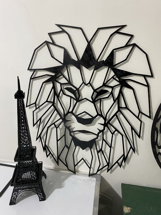 Лазерная резка метала листогиб