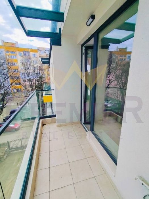 Продава се Мезонет в Варна, Левски - 117 кв.м за 1928 €/кв.м - Снимка #2