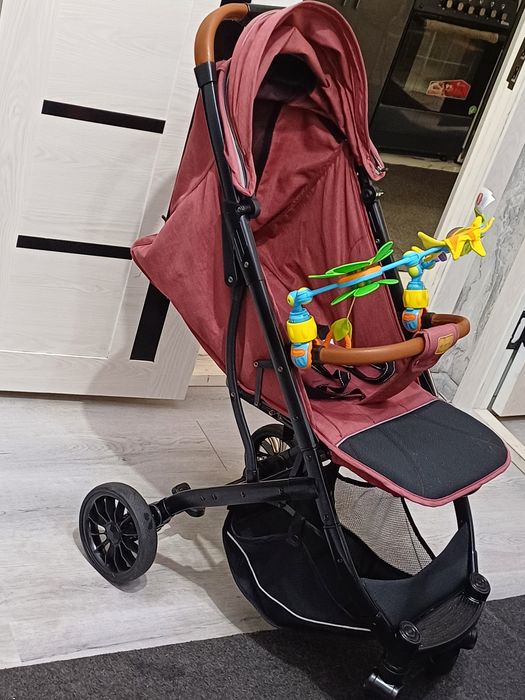 Продаётся чемодан коляска Ining baby