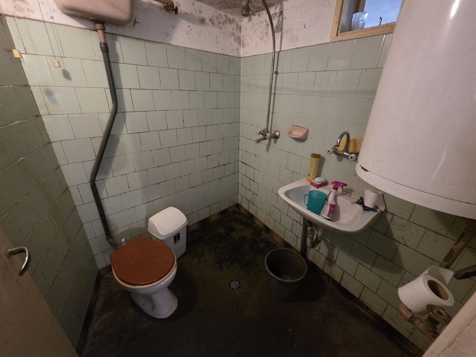 Две къщи под наем  заедно