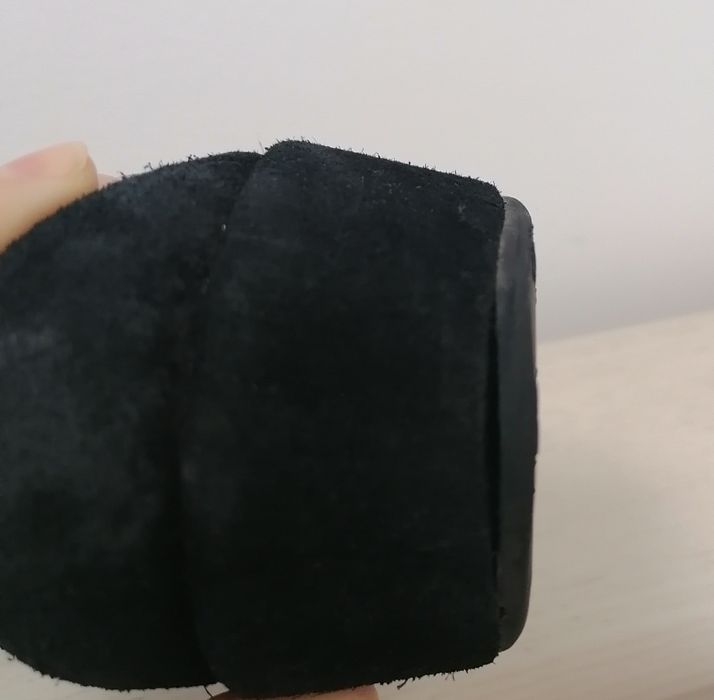 Ghete cu talpa înaltă, mărimea 35