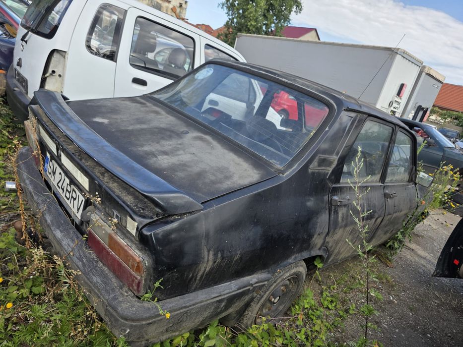 Oglinda stanga E19 46R-011385 DEFECT Dacia 1310 2000 1289 cmc / 55 hp
