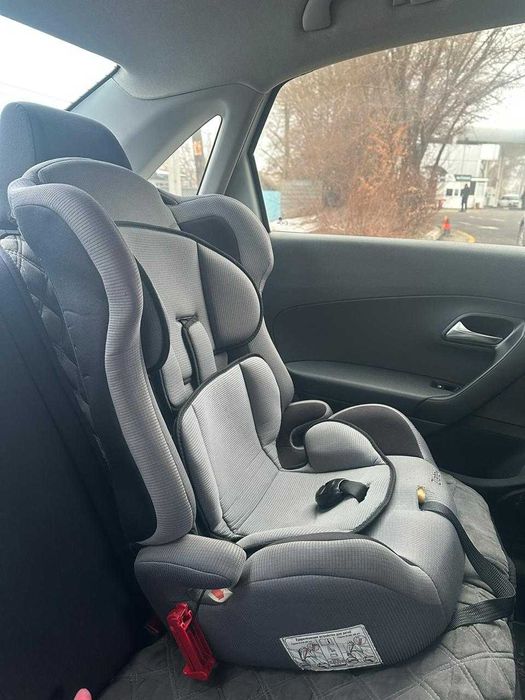 Продам детское автокресло