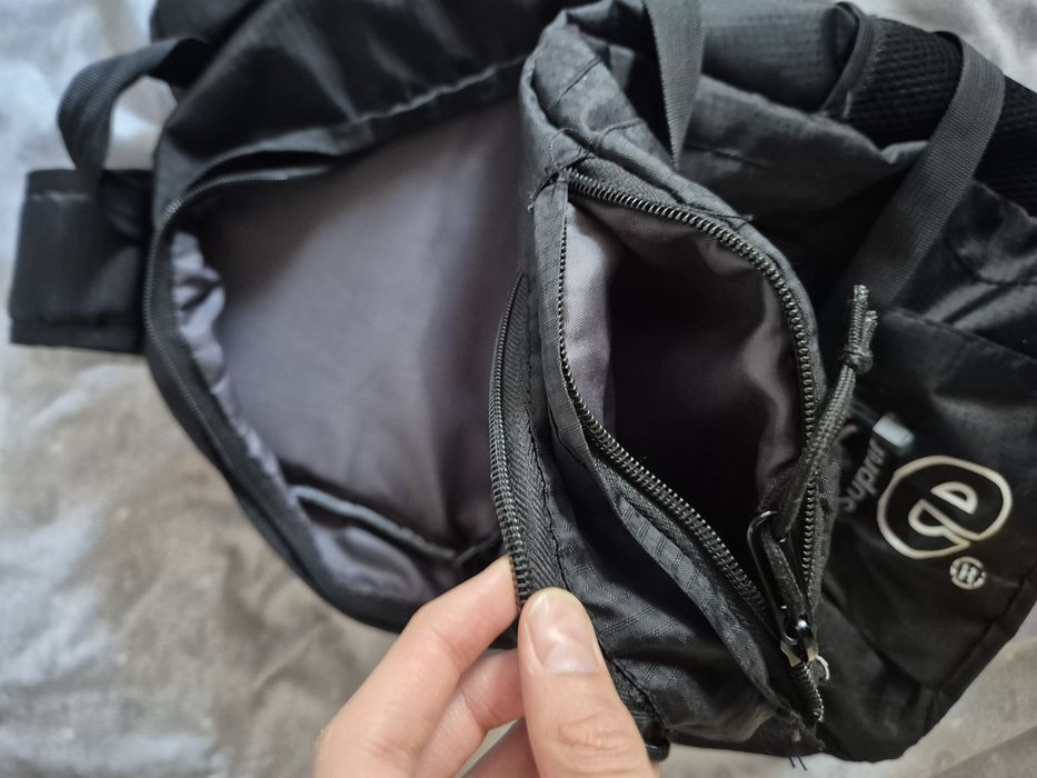 Черный рюкзак supreme