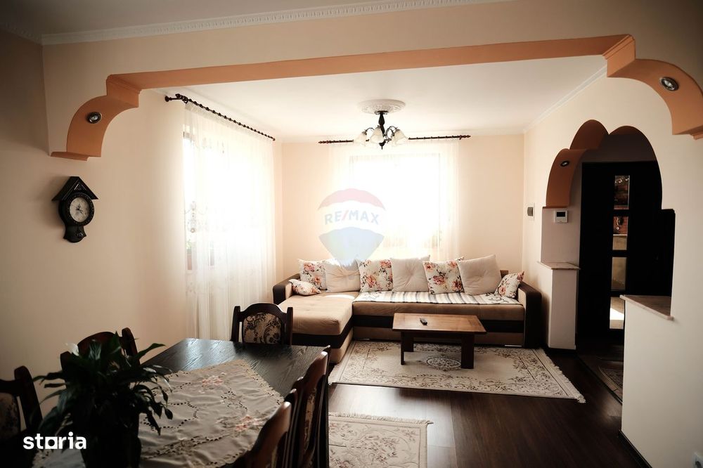 Casă  de vanzare in orasul Solca