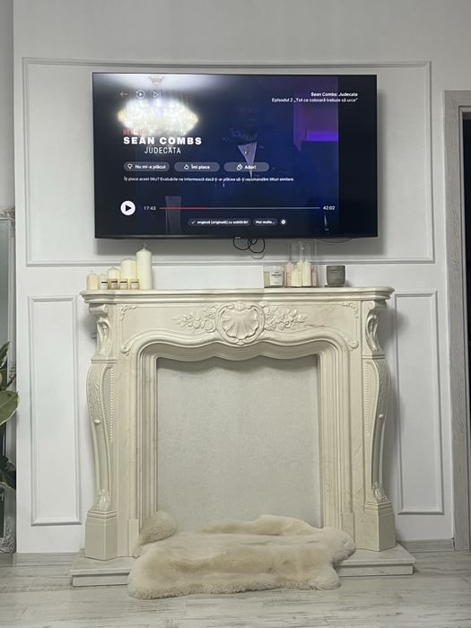 Semineu decorativ din rasina cu placa de marmura