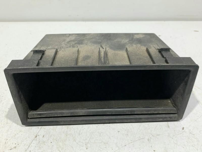 Spatiu depozitare bord Audi Q7 4L 4L0863351