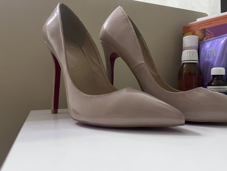 Продам туфли