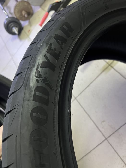 Продам резину! Goodyear!