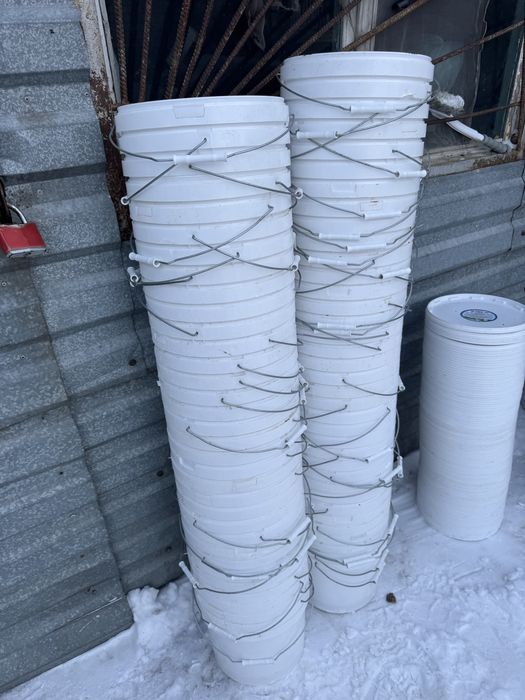 Ведра пластмассовые