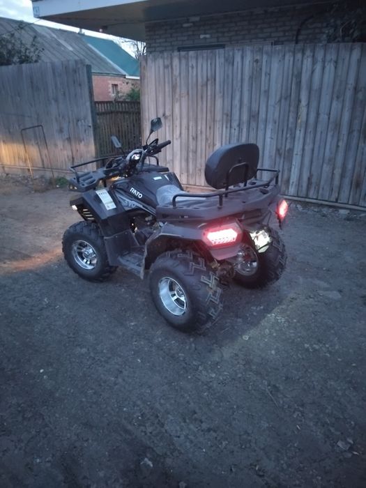 Квадроцикл 200 кубов