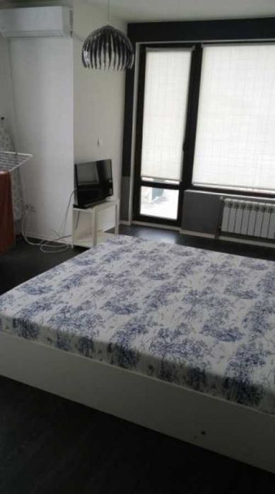 Дава се под наем Двустаен апартамент в София, Полигона - 65 кв.м за 398.82 € - Снимка #1