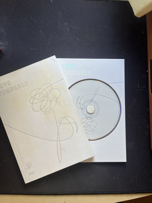 Албум BTS Love yourself