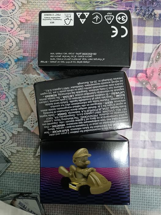 Vând jucărie Mario kart