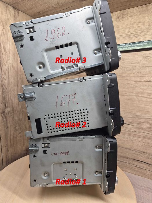 VW radio casetofon cd player RCD300 passat transporter jetta polo eos tiguan bvx caddy golf touran volkswagen