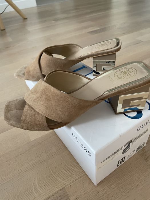 Papuci guess mărimea 37