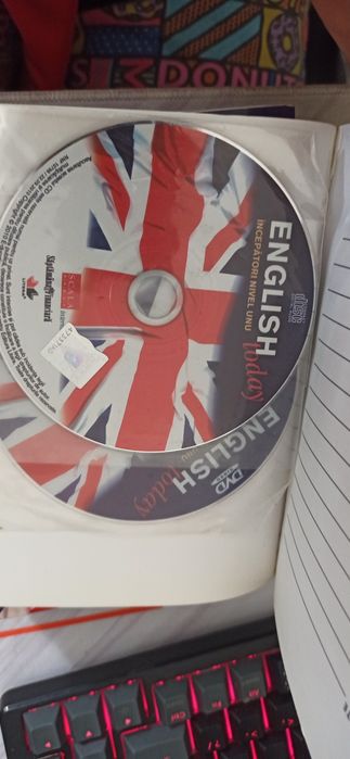 Setul de manuale English TODAY (volumele 1,2,3,4,7) cu DVD-uri și CD