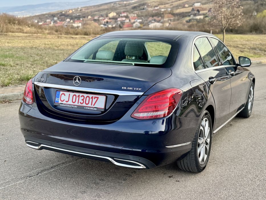 Mercedes C220 Facelift Packet AMG 170 CP Distronic Line Assist